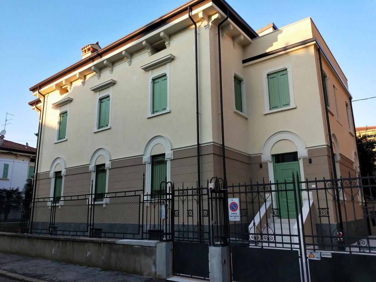 Via Poma Apartments&Rooms Verona Exterior foto