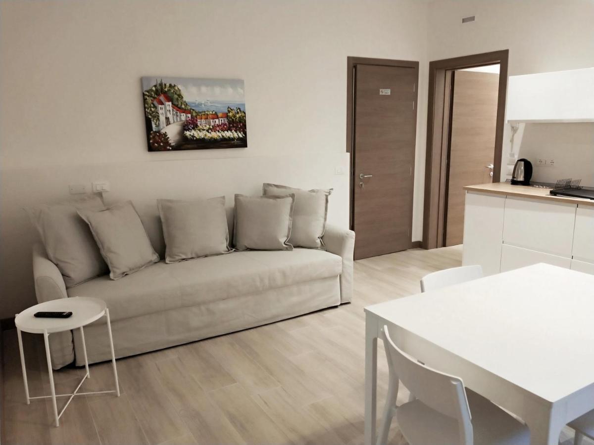 Via Poma Apartments&Rooms Verona Exterior foto